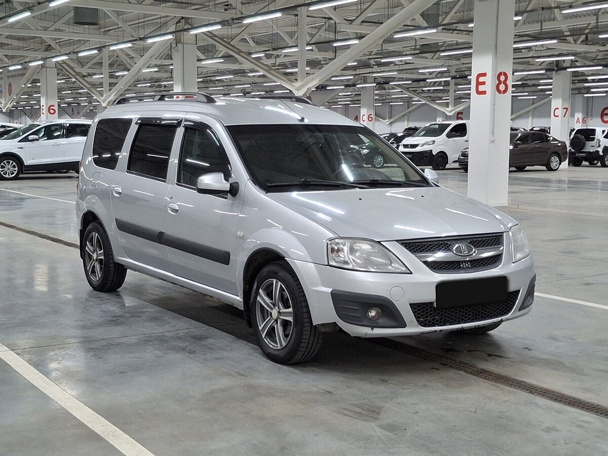 Б/У Лада (ВАЗ) Ларгус 2013 года. Фото: #2