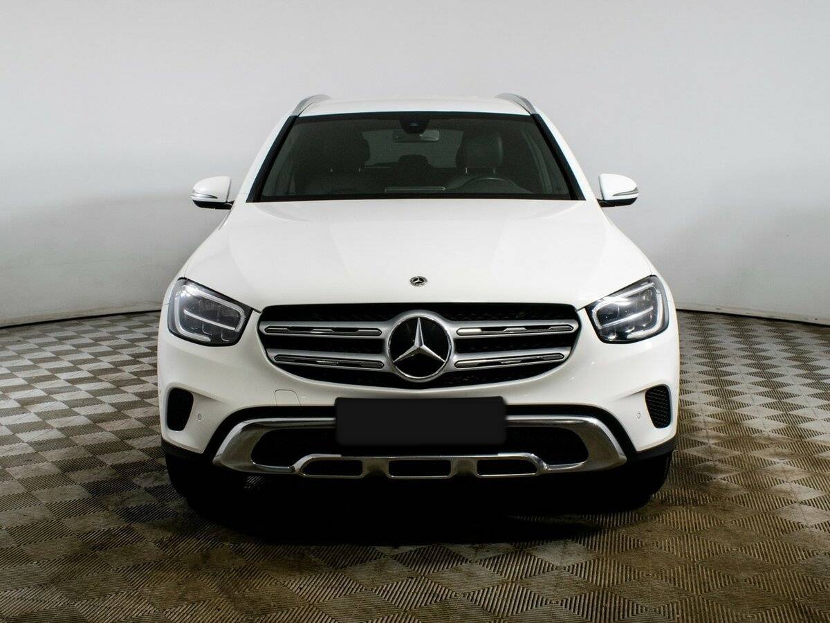 Mercedes-Benz GLC 2021 года с пробегом. Фото: #1