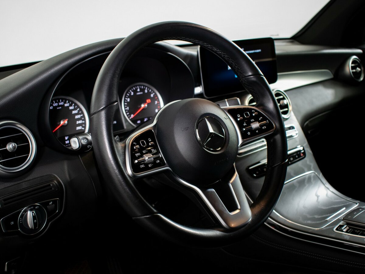 Mercedes-Benz GLC 2021 года с пробегом. Фото: #11