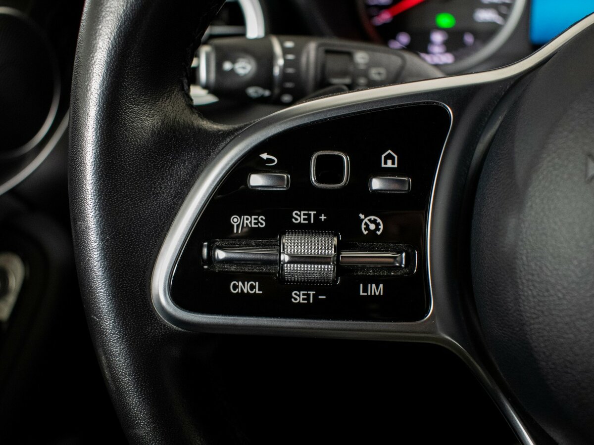 Mercedes-Benz GLC 2021 года с пробегом. Фото: #13