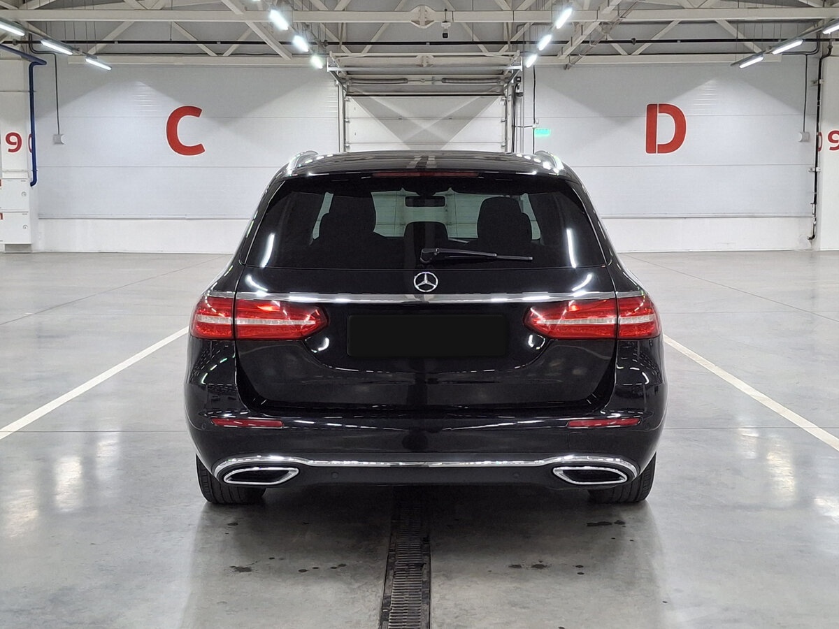 Mercedes-Benz E-Класс 2018 года с пробегом. Фото: #5