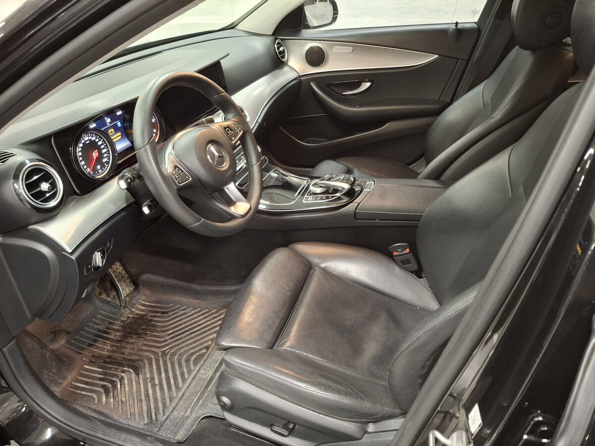 Mercedes-Benz E-Класс 2018 года с пробегом. Фото: #14