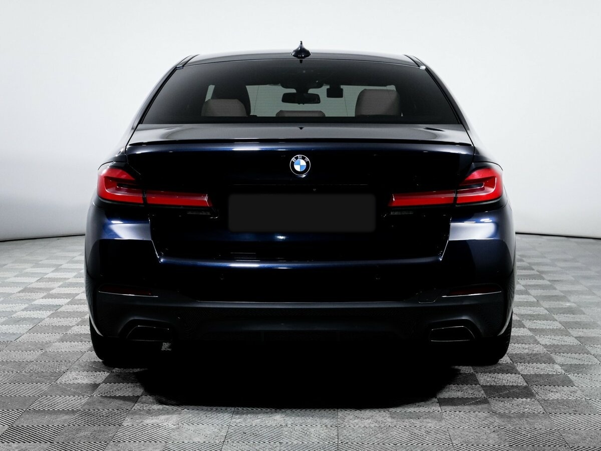 BMW 5 серии 2020 года с пробегом. Фото: #5