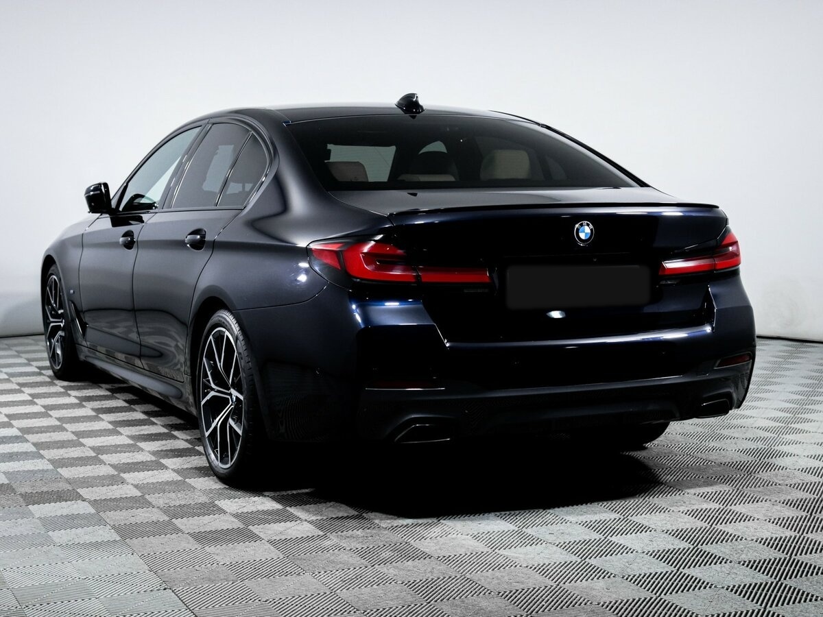 BMW 5 серии 2020 года с пробегом. Фото: #6