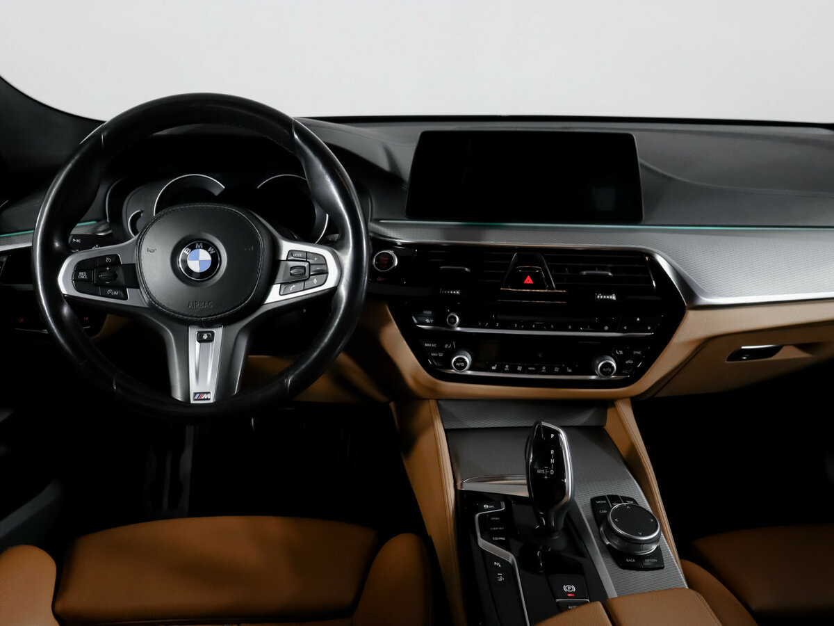 BMW 6 серии 2018 года с пробегом. Фото: #11