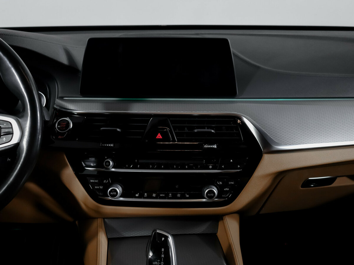 BMW 6 серии 2018 года с пробегом. Фото: #12