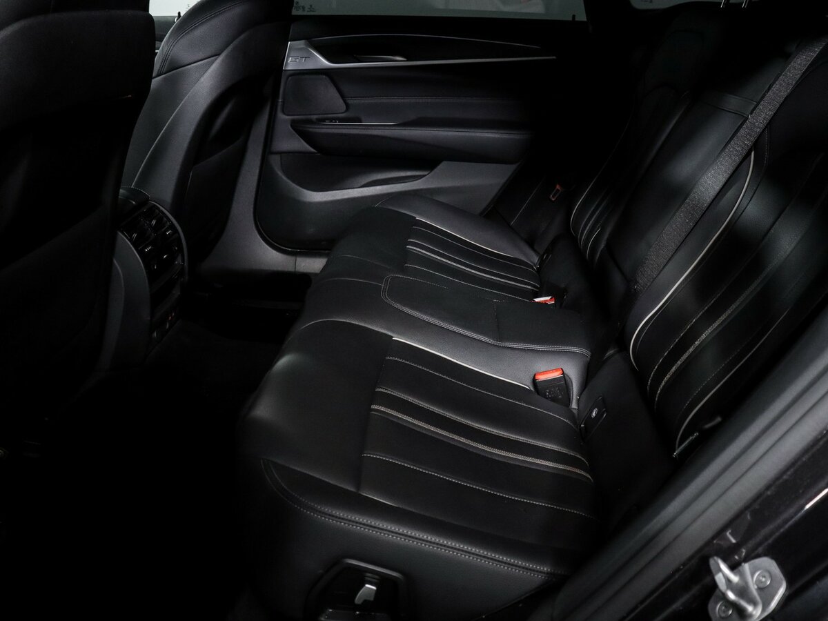 BMW 6 серии 2021 года с пробегом. Фото: #6