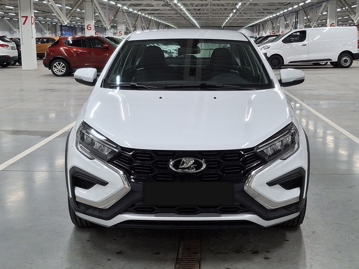 Lada (ВАЗ) Vesta 2024 года с пробегом. Фото: #1