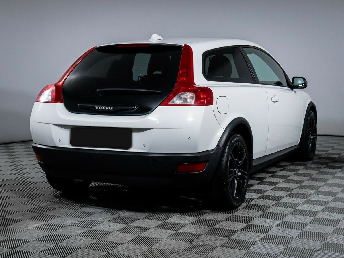 Volvo C30 2007 года с пробегом. Фото: #3