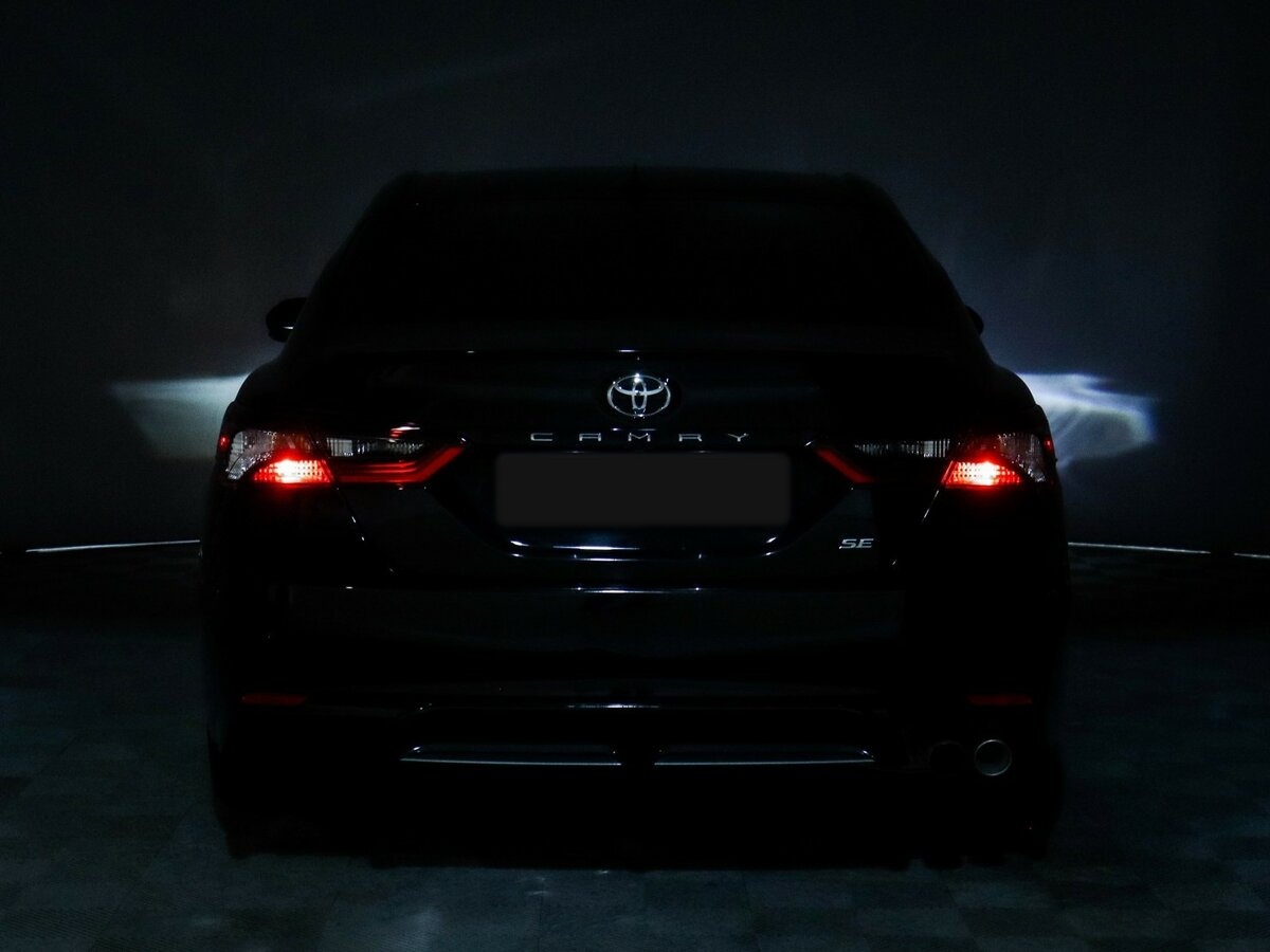 Toyota Camry 2023 года с пробегом. Фото: #13