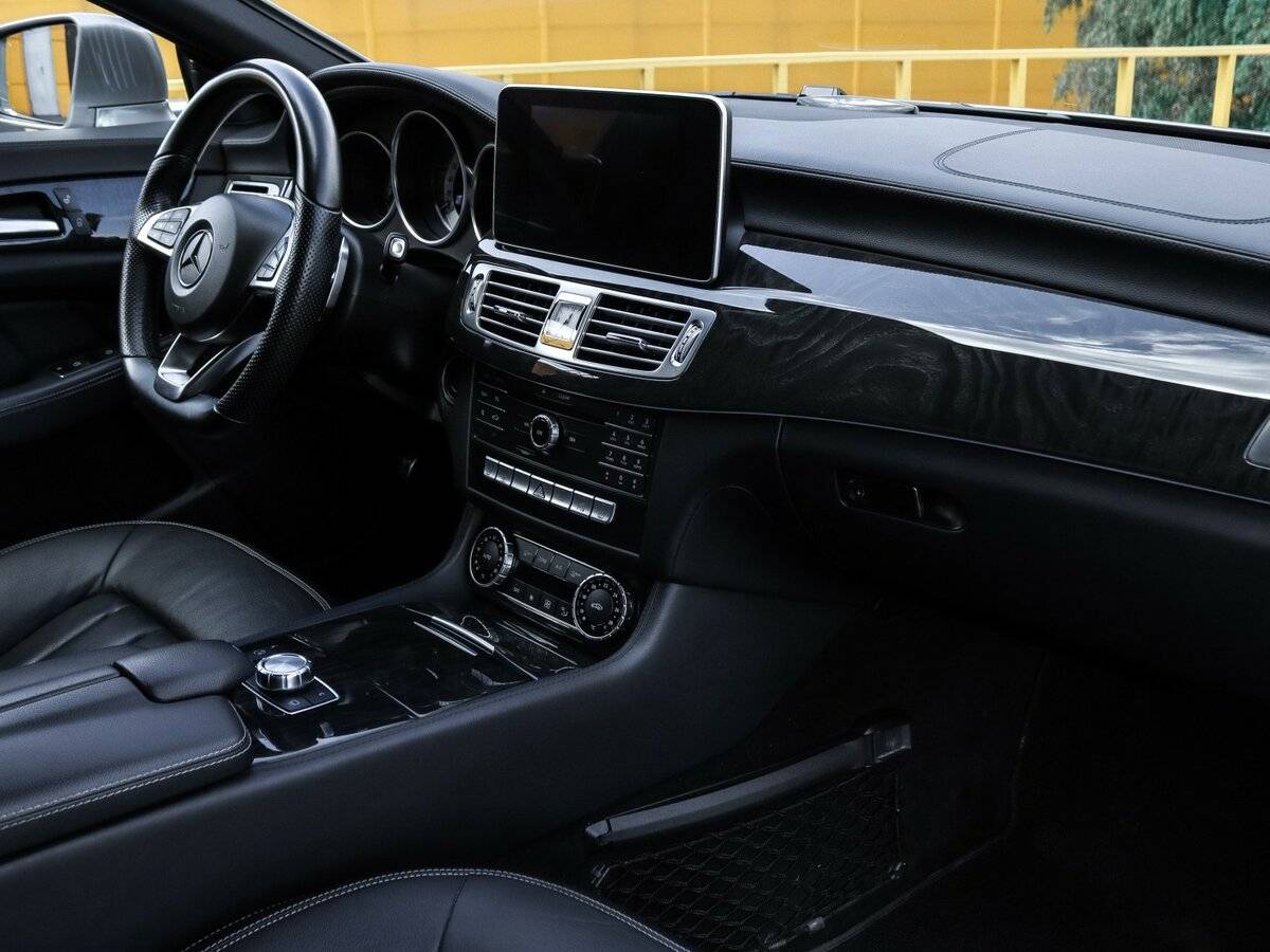 Mercedes-Benz CLS 2015 года с пробегом. Фото: #5