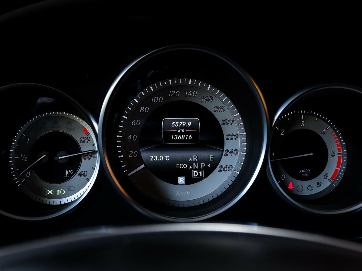 Mercedes-Benz CLS 2015 года с пробегом. Фото: #9