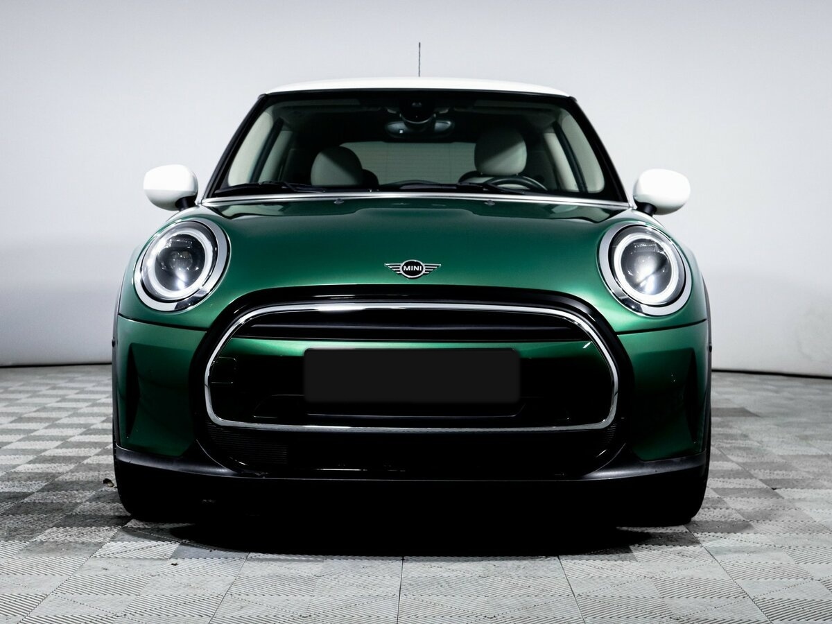 Mini Hatch 2021 года с пробегом. Фото: #1