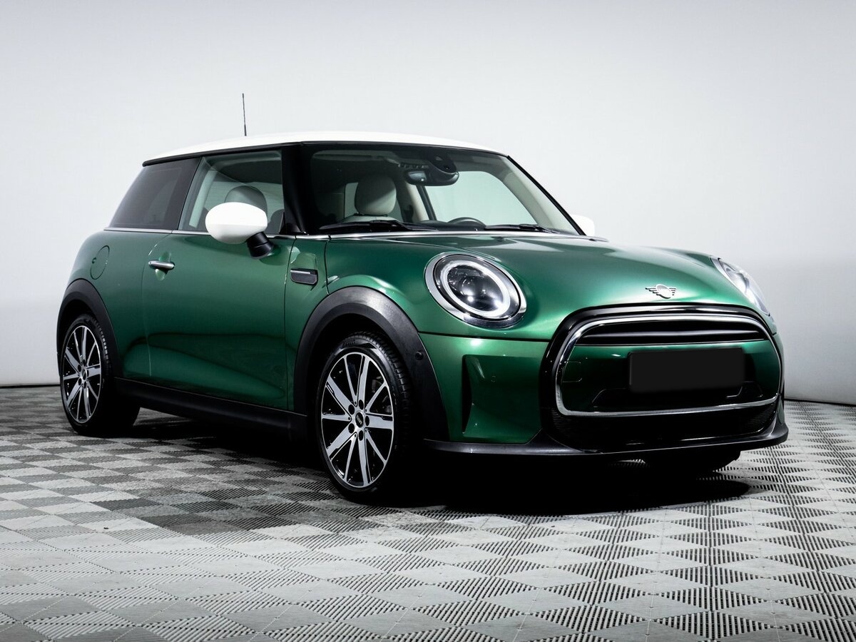 Mini Hatch 2021 года с пробегом. Фото: #2