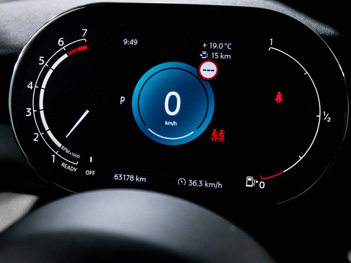 Mini Hatch 2021 года с пробегом. Фото: #8