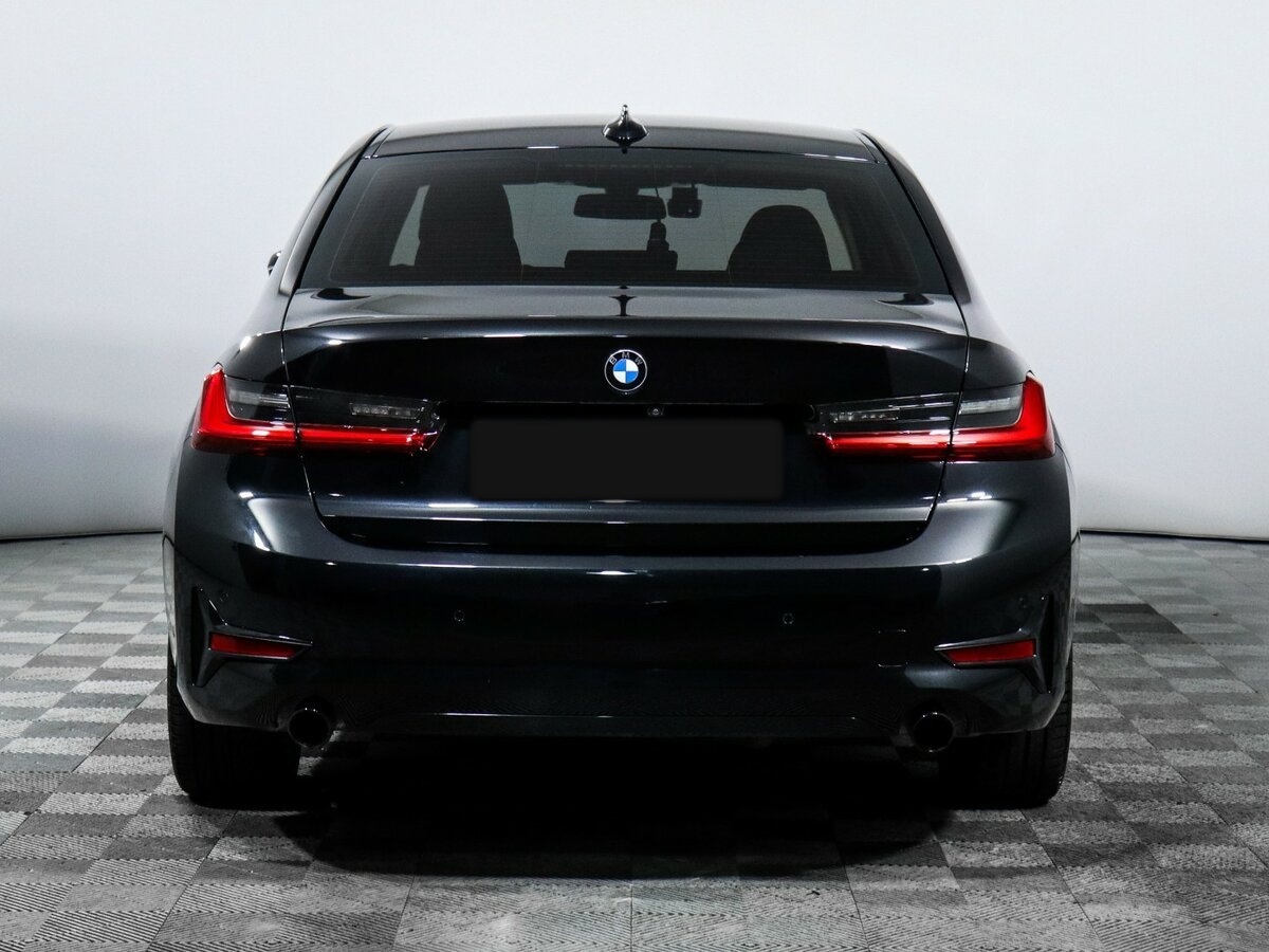 BMW 3 серии 2021 года с пробегом. Фото: #4