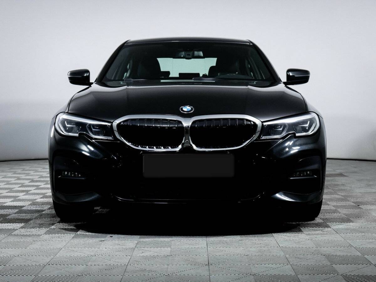 BMW 3 серии 2021 года с пробегом. Фото: #1