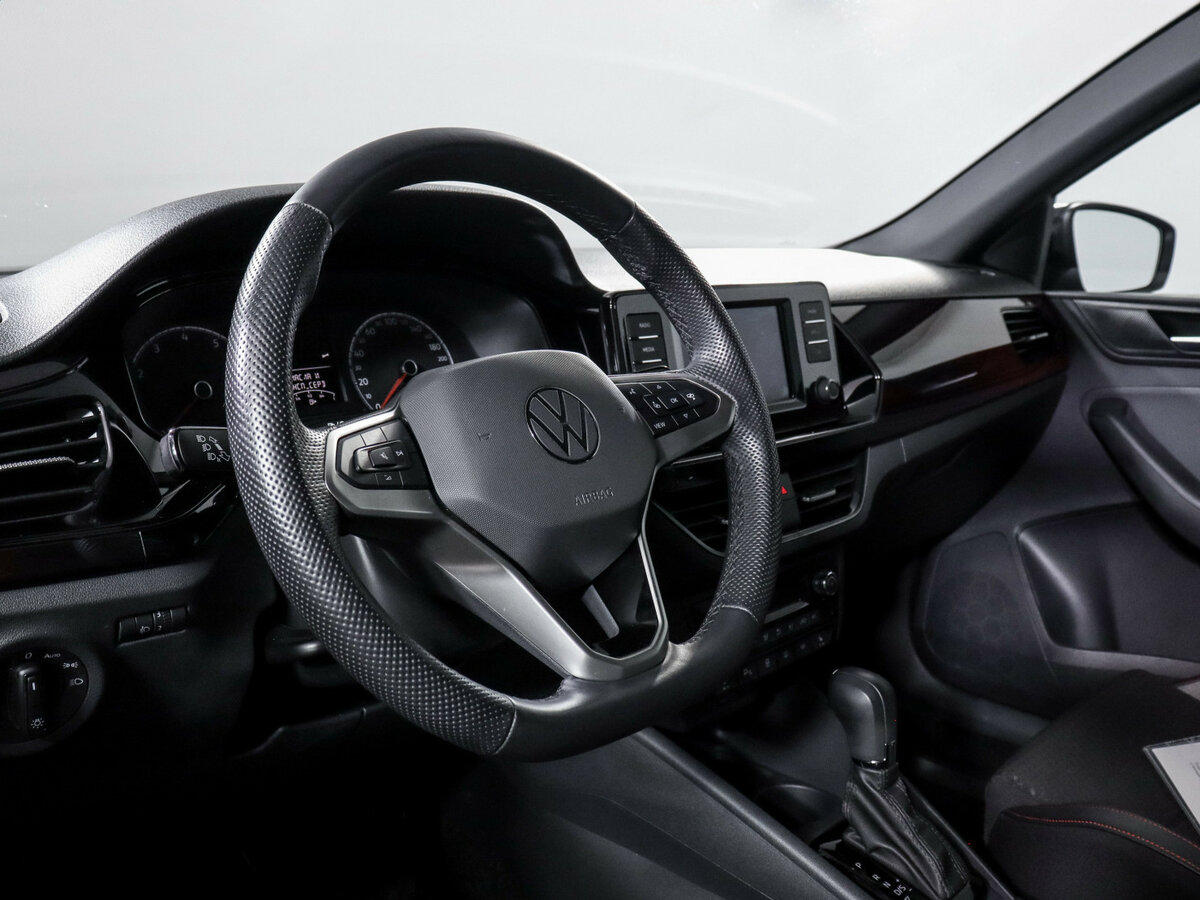 Б/У Фольксваген Поло 2021 года. Фото: #10