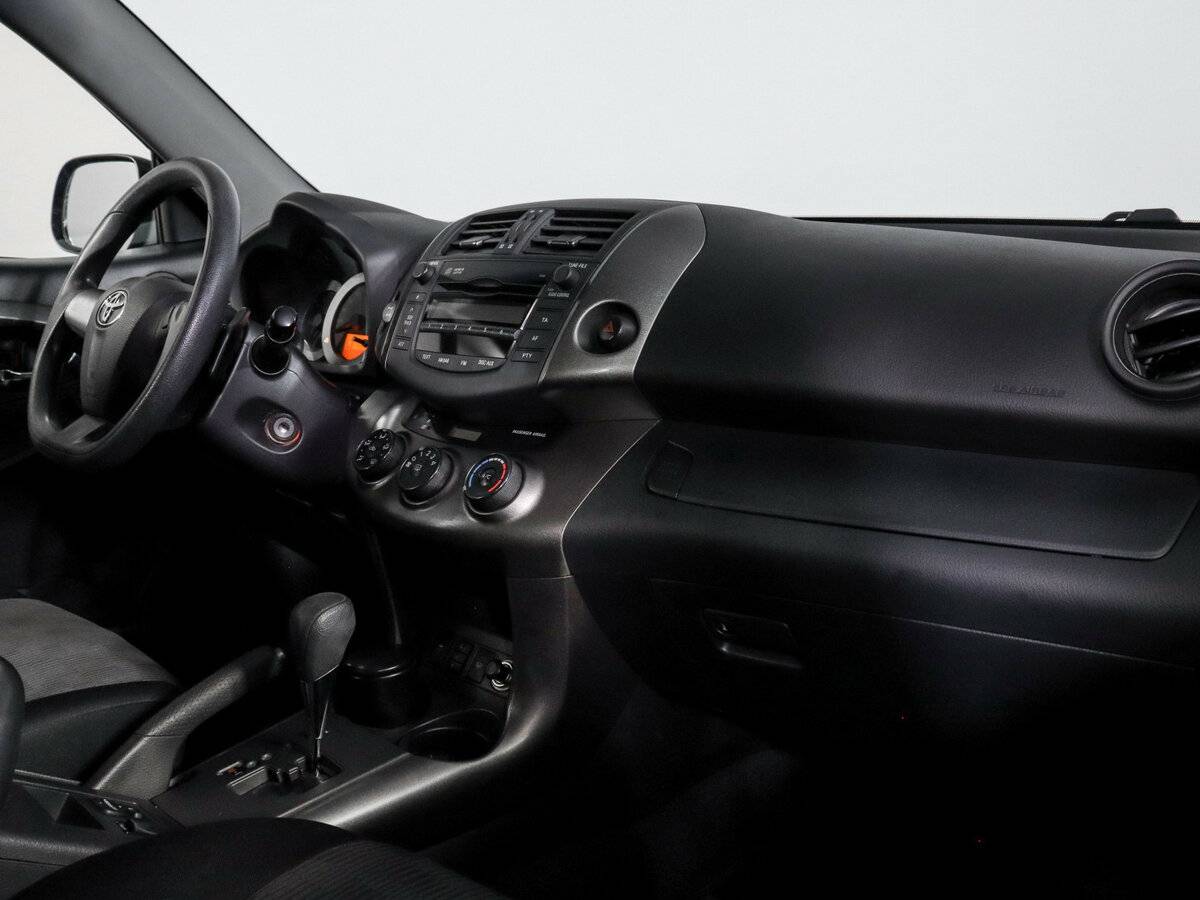 Toyota RAV4 2011 года с пробегом. Фото: #6