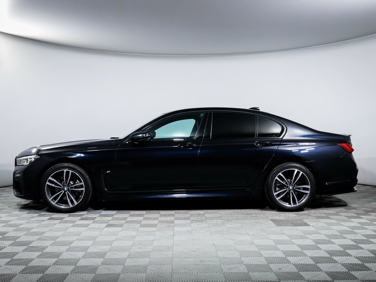 BMW 7 серии 2021 года с пробегом. Фото: #7