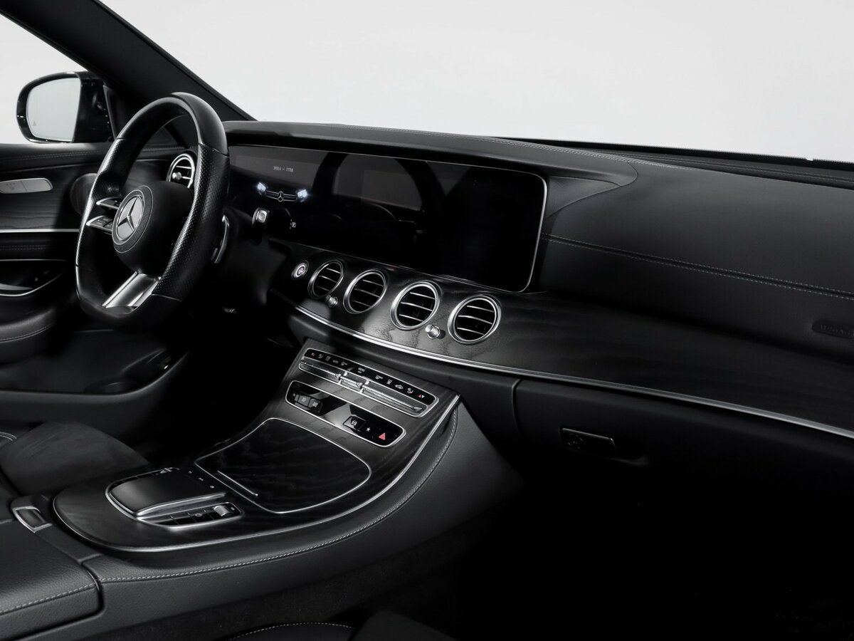 Mercedes-Benz E-Класс 2020 года с пробегом. Фото: #8