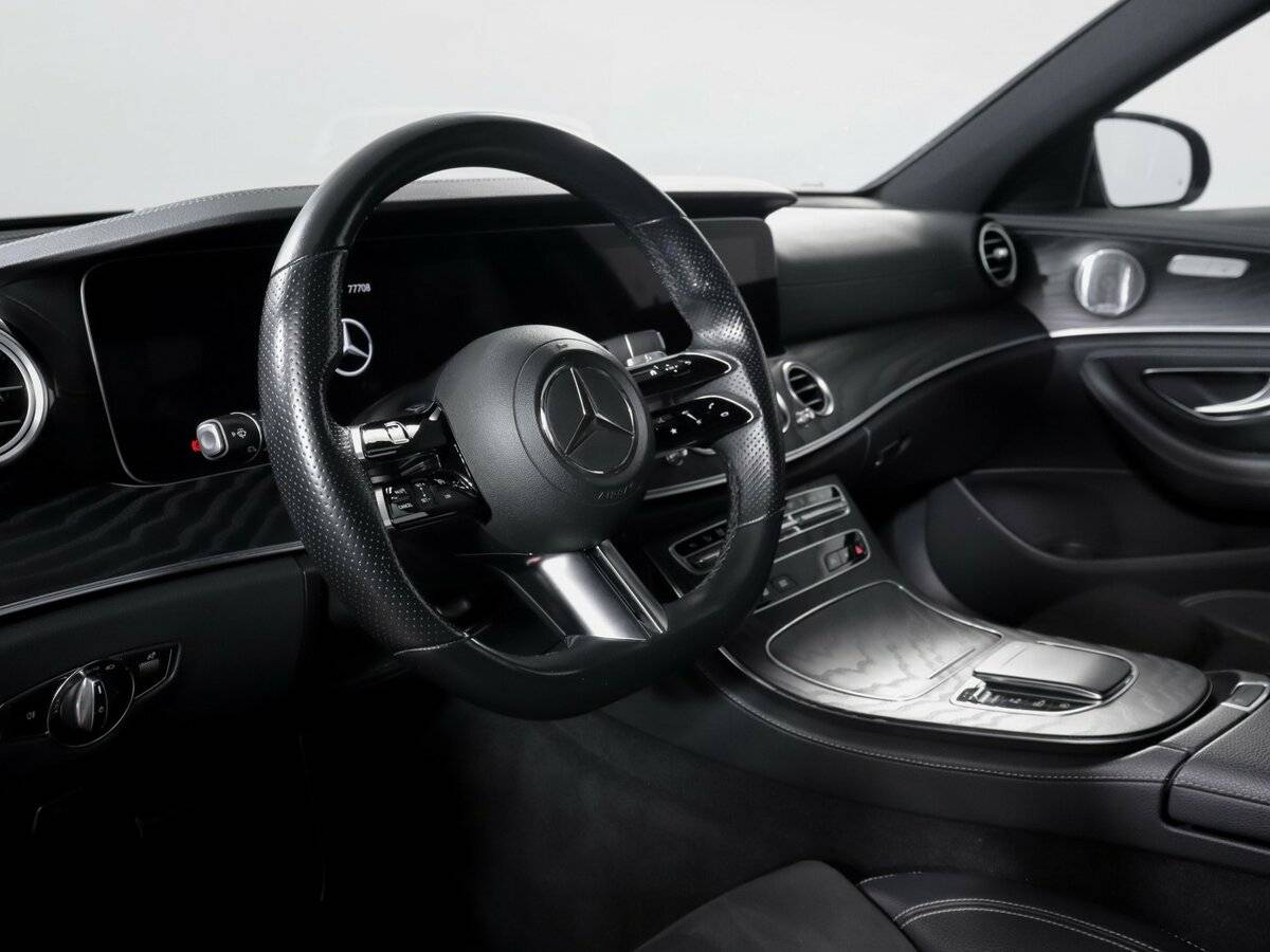 Mercedes-Benz E-Класс 2020 года с пробегом. Фото: #12
