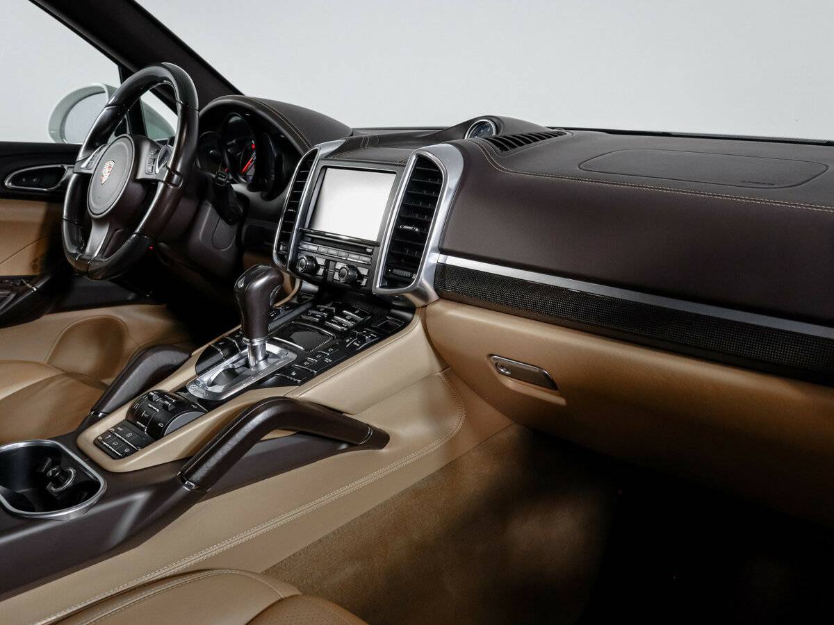 Porsche Cayenne 2013 года с пробегом. Фото: #8