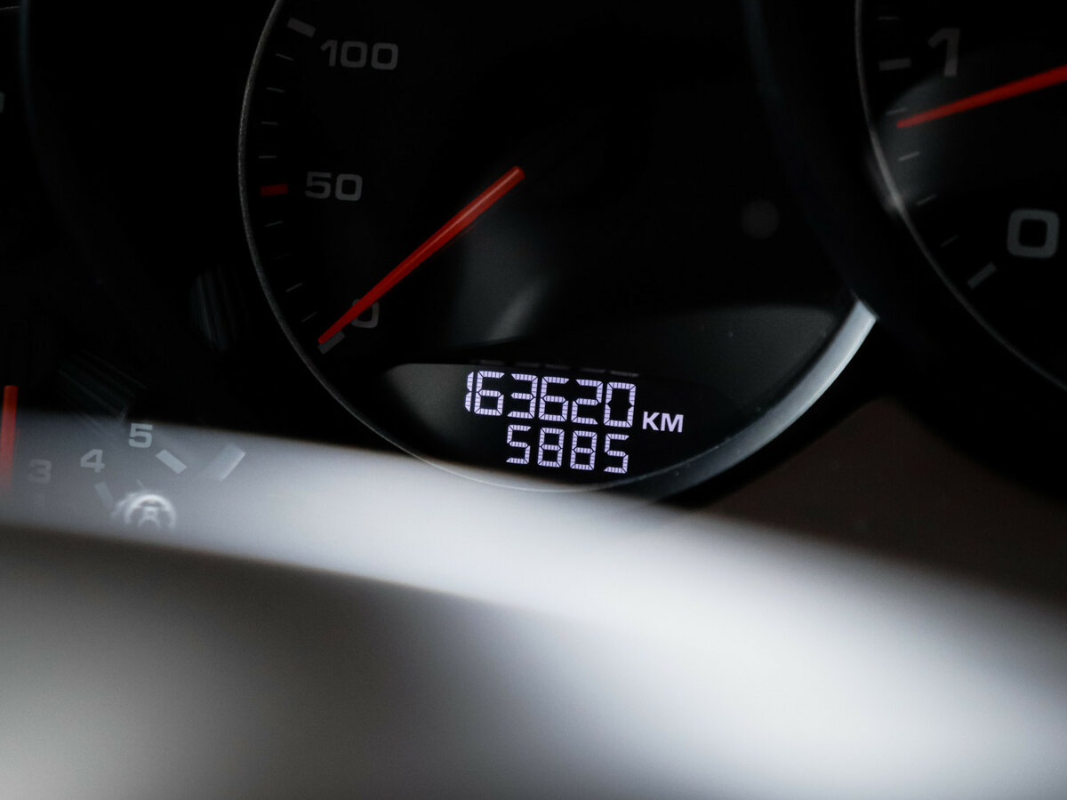 Porsche Cayenne 2013 года с пробегом. Фото: #10