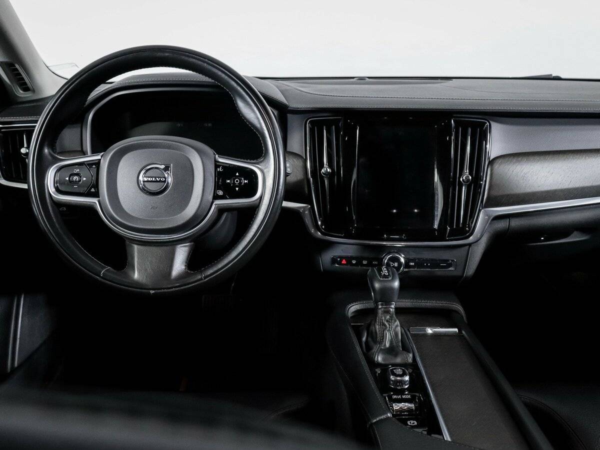 Volvo V90 Cross Country 2019 года с пробегом. Фото: #11