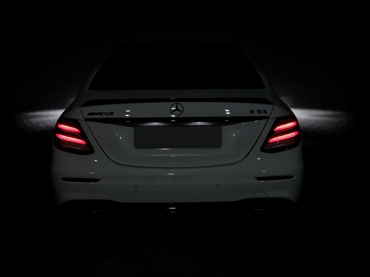 Mercedes-Benz E-Класс AMG 2017 года с пробегом. Фото: #26