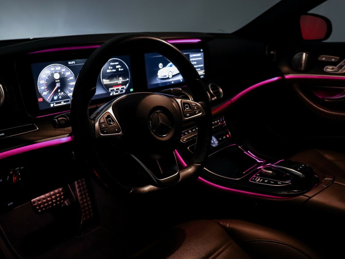 Mercedes-Benz E-Класс AMG 2017 года с пробегом. Фото: #29