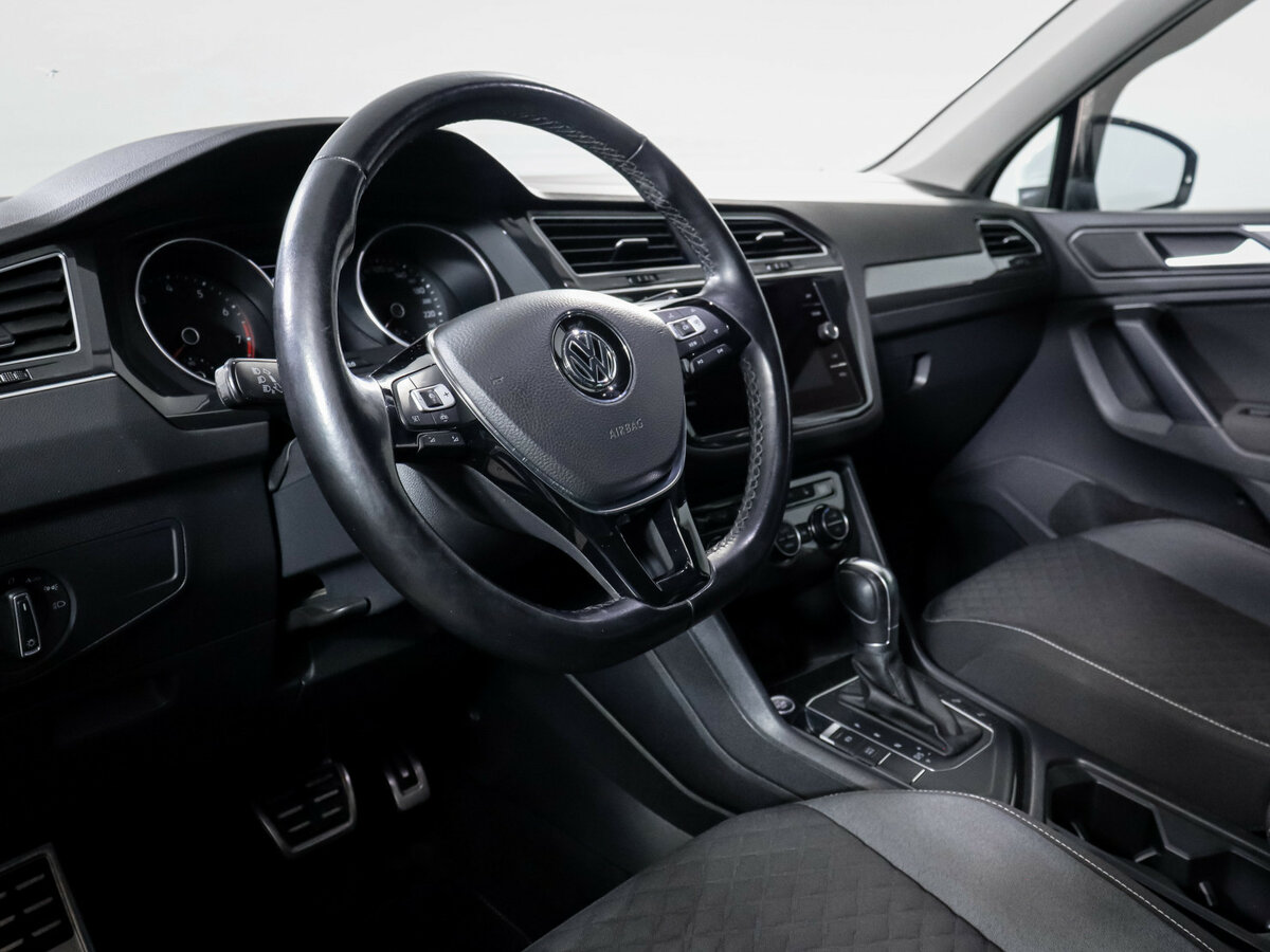 Volkswagen Tiguan 2018 года с пробегом. Фото: #12