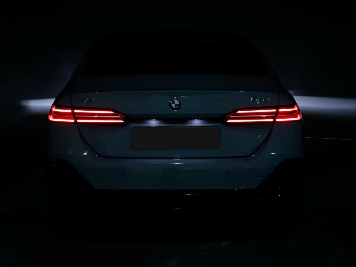 BMW 5 серии 2023 года с пробегом. Фото: #29