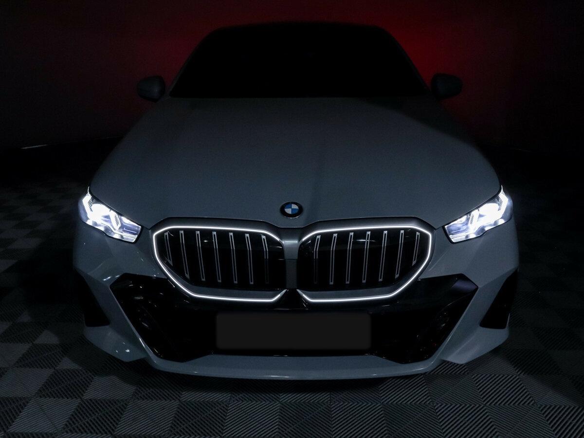 BMW 5 серии 2023 года с пробегом. Фото: #33