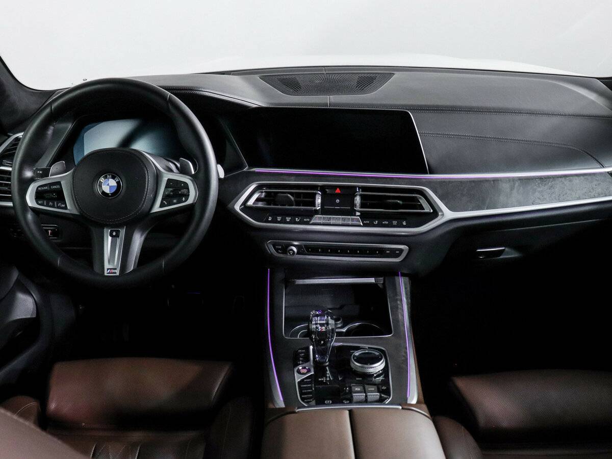 BMW X7 2020 года с пробегом. Фото: #11