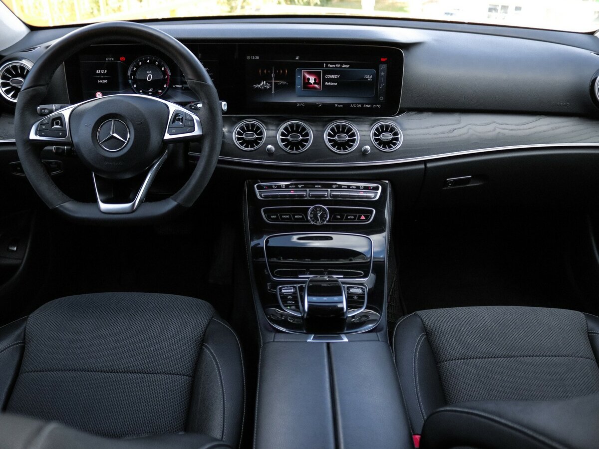 Mercedes-Benz E-Класс 2017 года с пробегом. Фото: #9