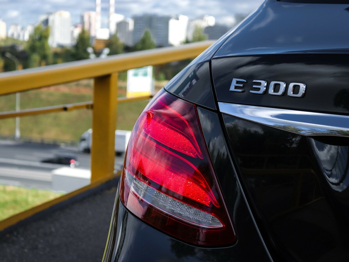 Mercedes-Benz E-Класс 2017 года с пробегом. Фото: #19