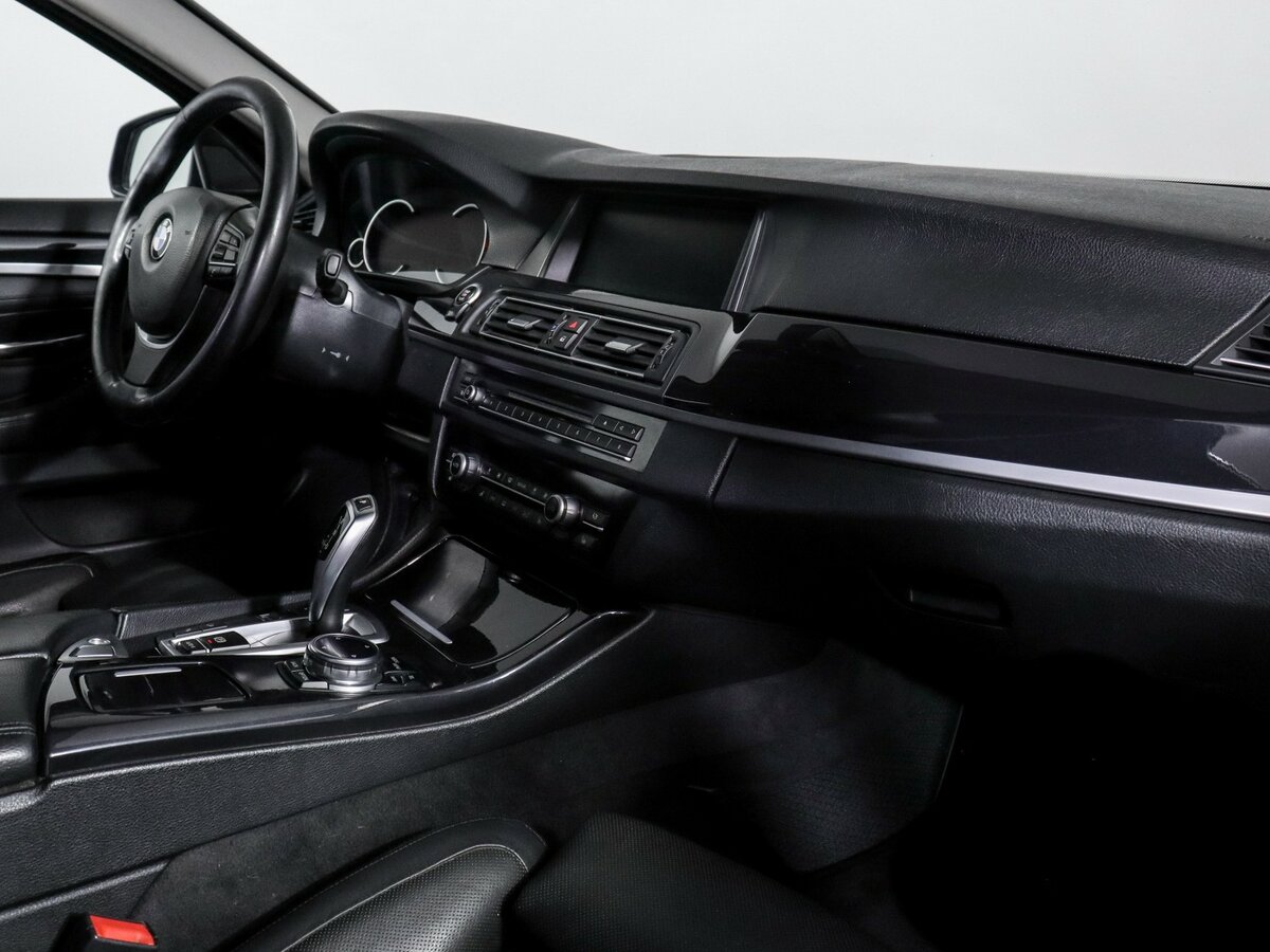 BMW 5 серии 2014 года с пробегом. Фото: #8