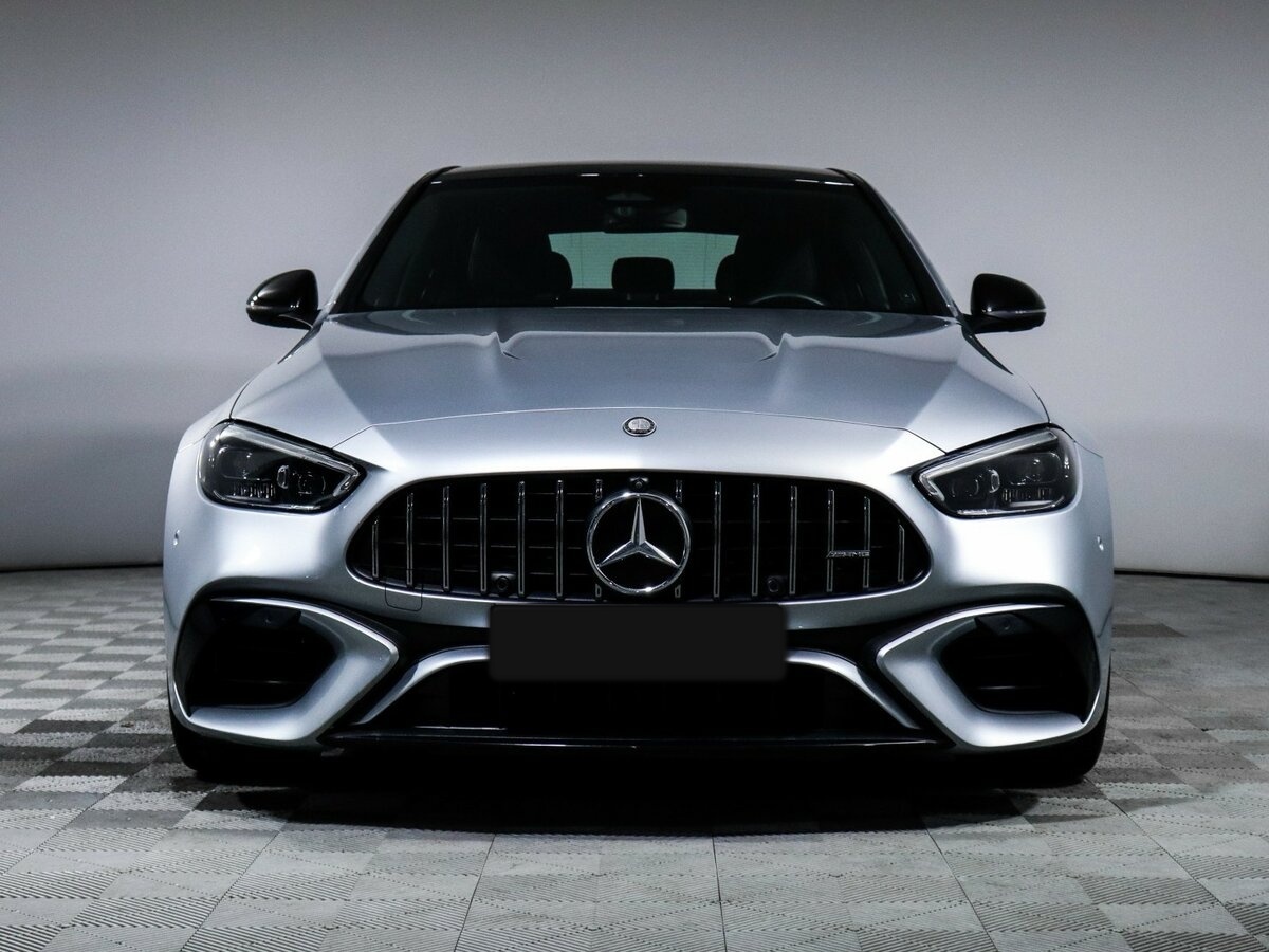 Mercedes-Benz C-Класс AMG 2023 года с пробегом. Фото: #1