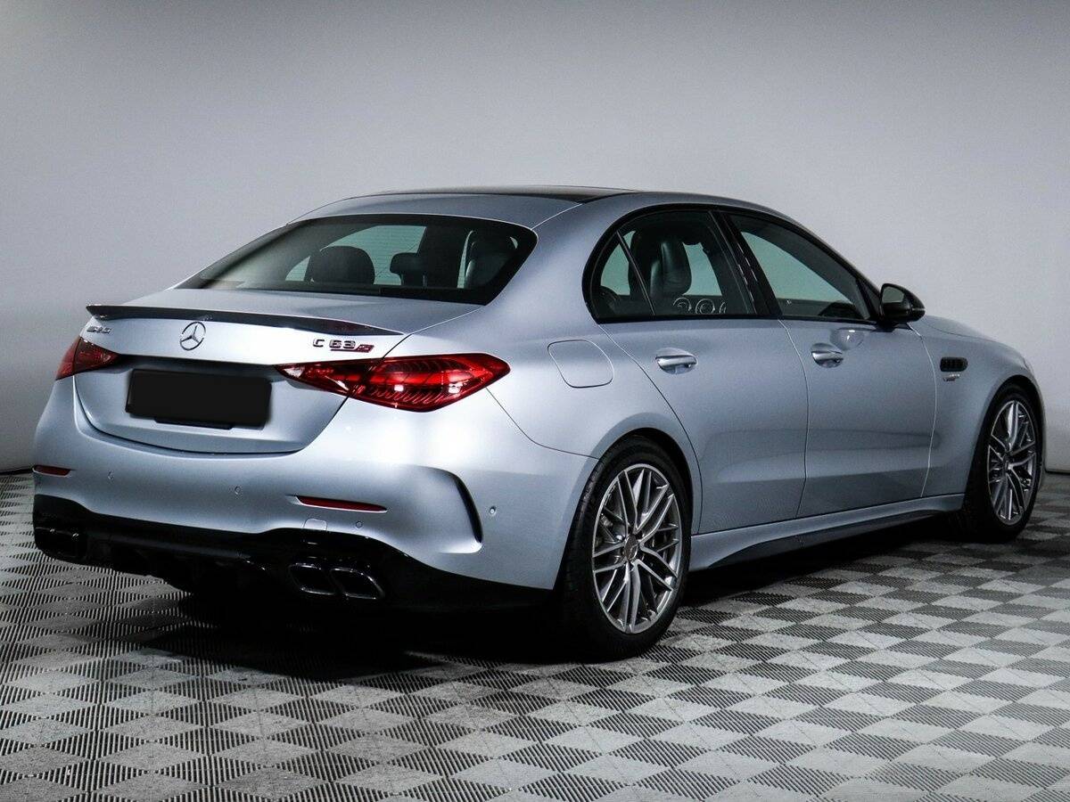 Mercedes-Benz C-Класс AMG 2023 года с пробегом. Фото: #3