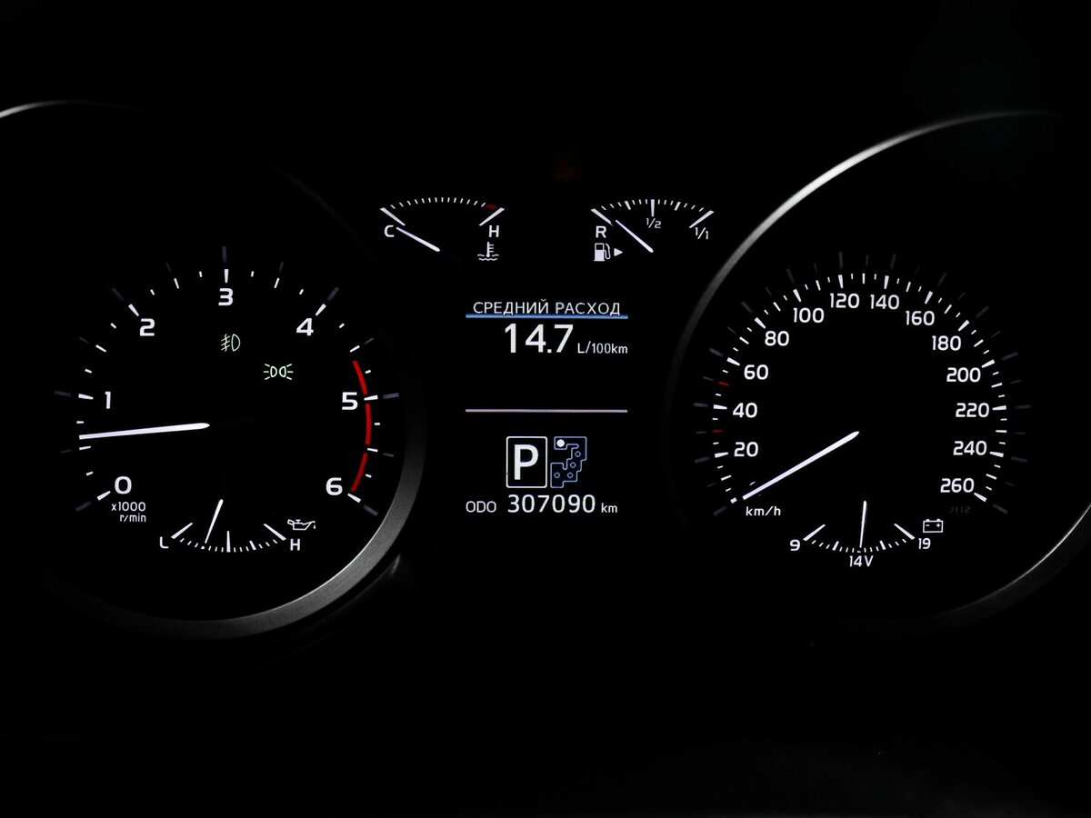 Toyota Land Cruiser 2014 года с пробегом. Фото: #10