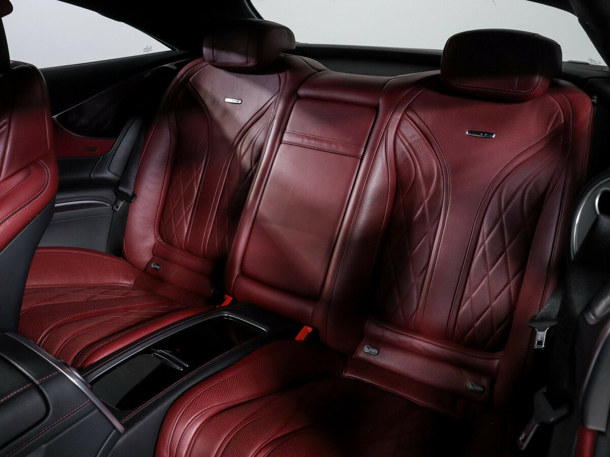 Mercedes-Benz S-Класс AMG 2015 года с пробегом. Фото: #9