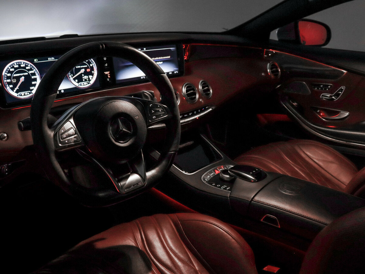 Mercedes-Benz S-Класс AMG 2015 года с пробегом. Фото: #20