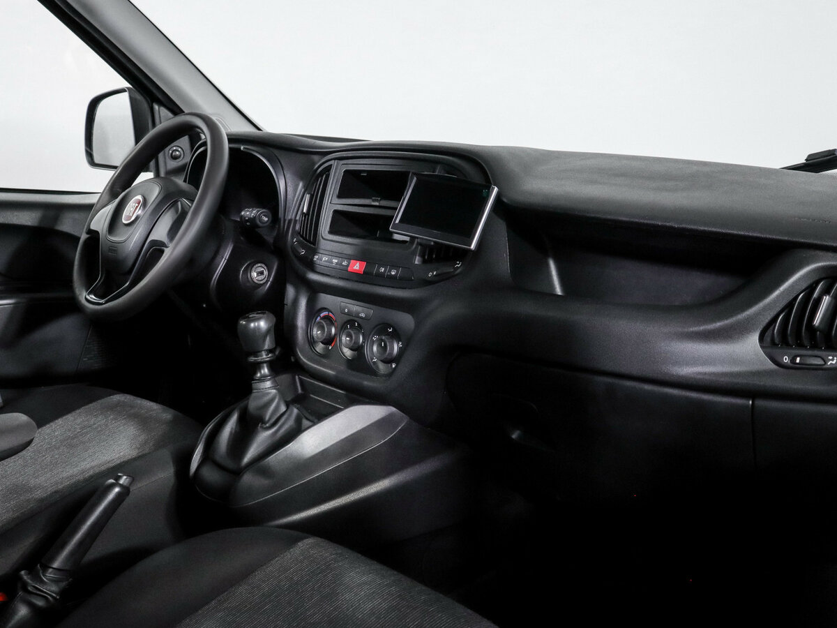 Fiat Doblo 2020 года с пробегом. Фото: #6