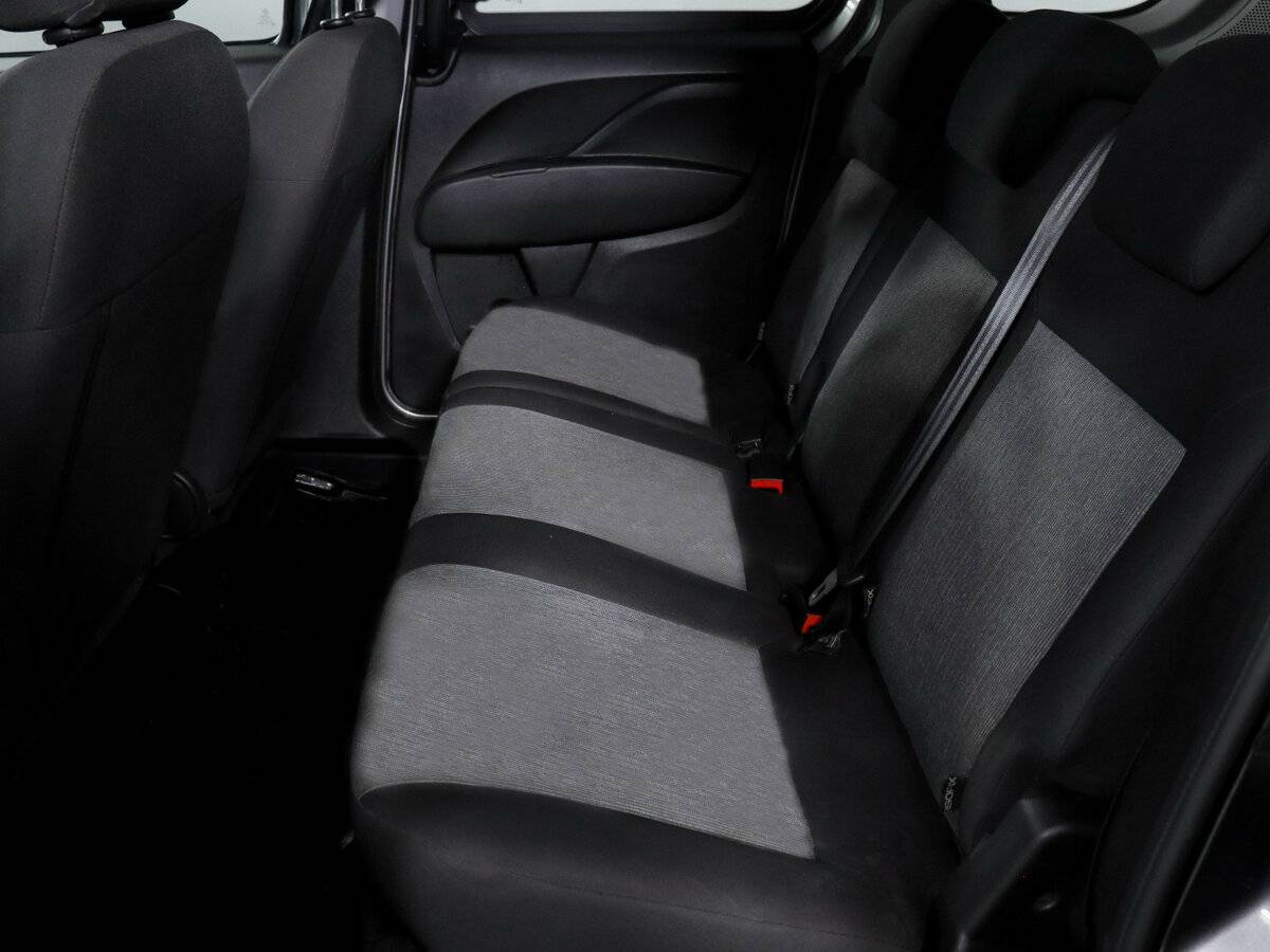 Fiat Doblo 2020 года с пробегом. Фото: #7