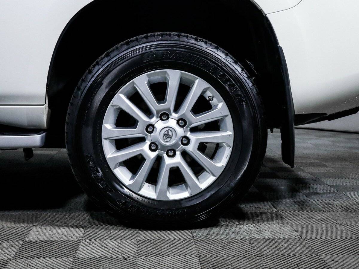 Toyota Land Cruiser Prado 2015 года с пробегом. Фото: #13