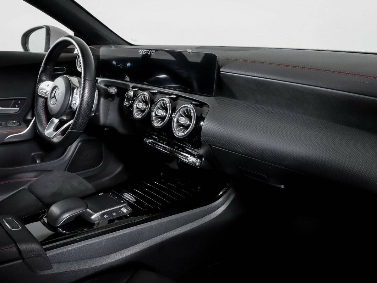 Mercedes-Benz CLA 2019 года с пробегом. Фото: #8