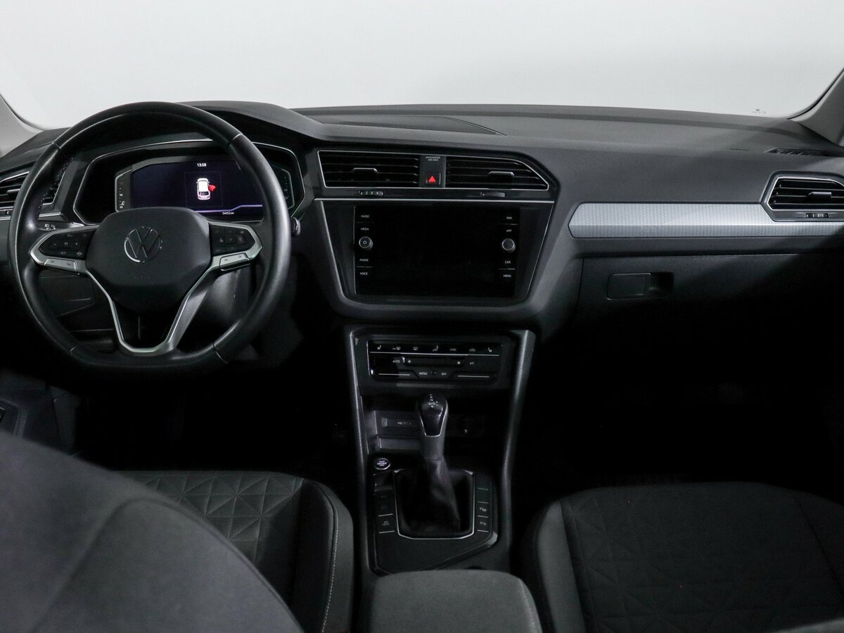 Volkswagen Tiguan 2021 года с пробегом. Фото: #9