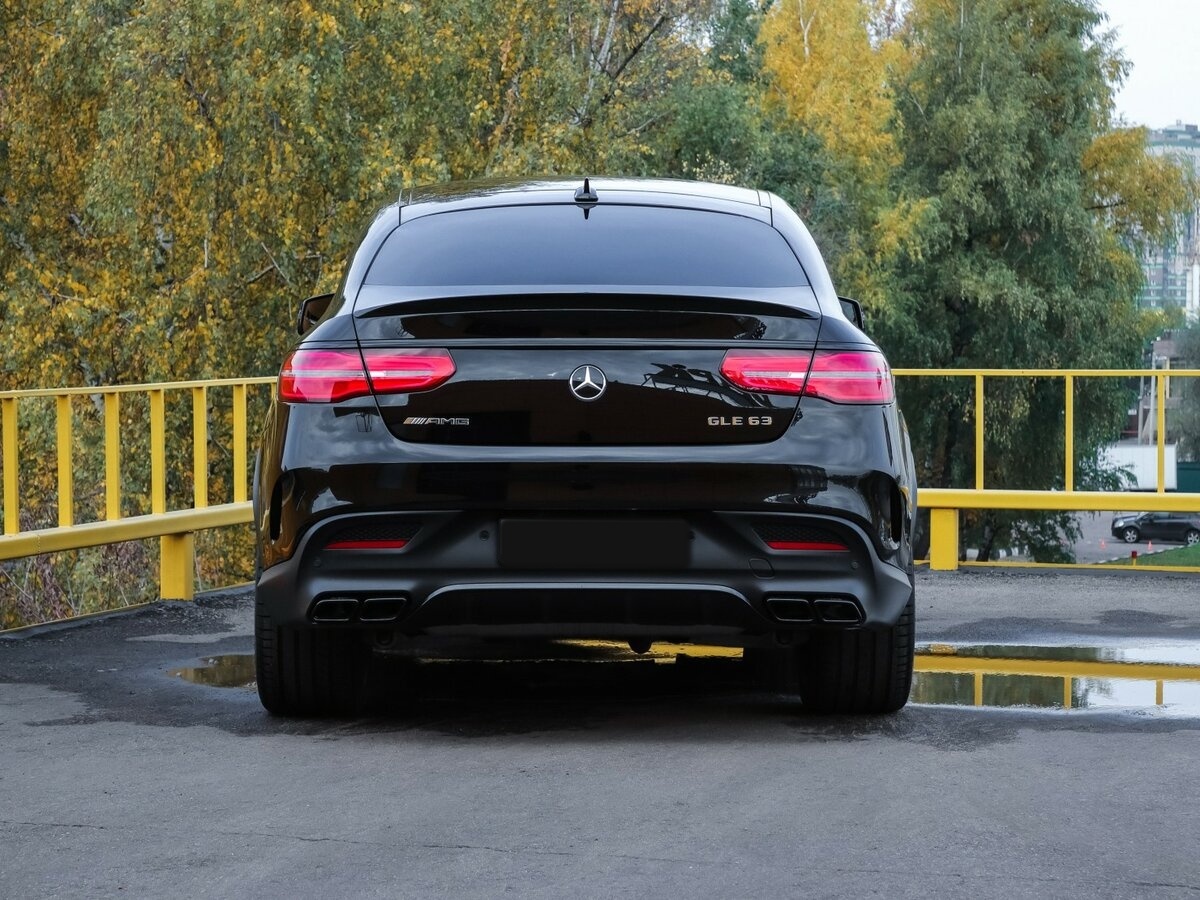 Mercedes-Benz GLE Coupe AMG 2017 года с пробегом. Фото: #4