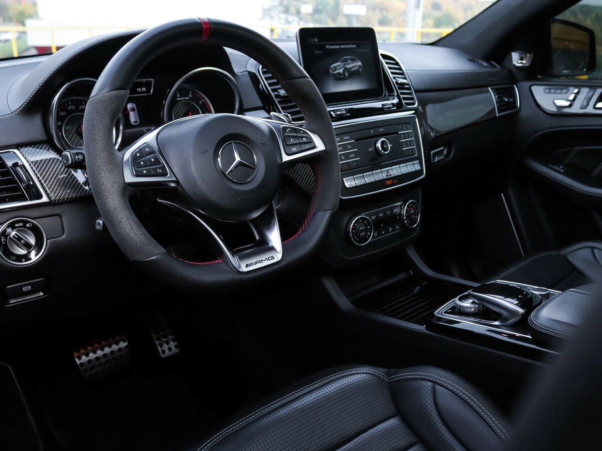 Mercedes-Benz GLE Coupe AMG 2017 года с пробегом. Фото: #10